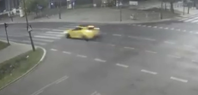 Tragiczny wypadek w Krakowie. Nieoficjalnie: Mężczyźni byli pod wpływem alkoholu