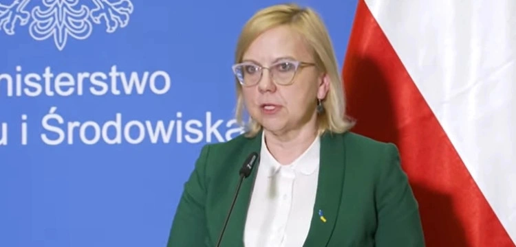 Minister Moskwa: To skandal, że PO i PSL chcą oddać Brukseli polskie lasy