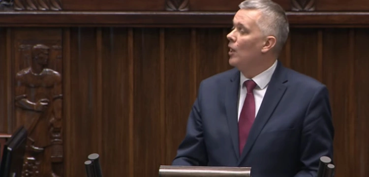 Były dowódca artylerii opowiada, jak PO ,,zwijało’’ wojska rakietowe