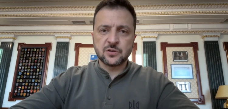 Zełenski: Putin bombarduje dziś swoje wioski