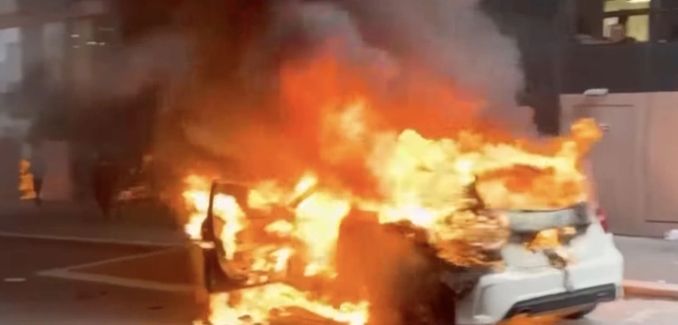 Zamieszki przelały czarę goryczy. Francuzi chcą ograniczenia migracji