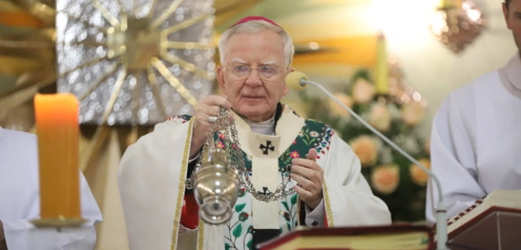 Abp Jędraszewski: Nie możemy pozwolić na wyrwanie Chrystusa z naszych sumień!