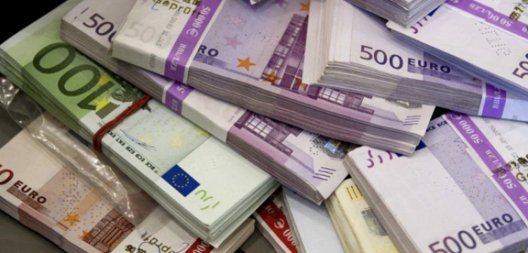 Wpłacił blisko 60 tys. Klient Cinkciarza nie może odzyskać swoich pieniędzy