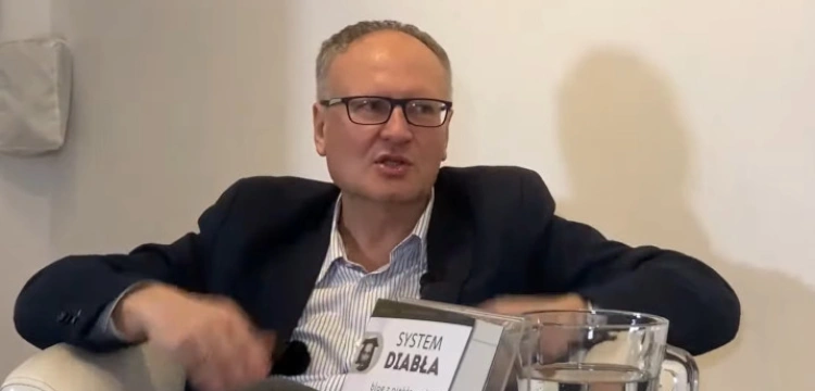 Paweł Lisicki: Franciszek pieczętuje antykatolicką histerię