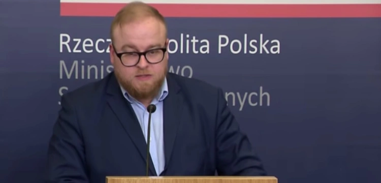 Niemcy omijają sankcje. Jasina: To nie powinno mieć miejsca