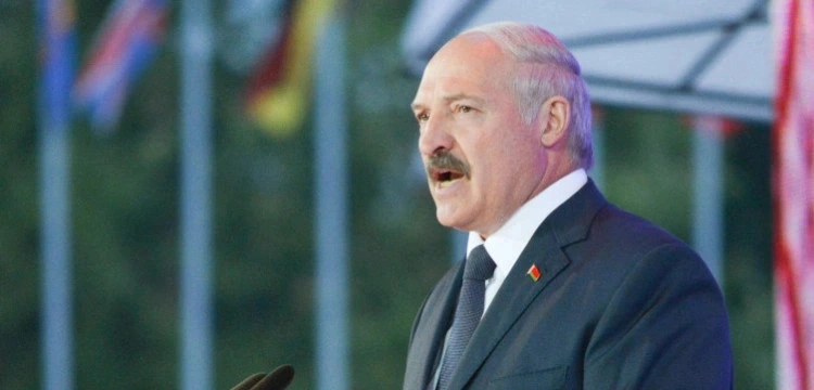 „Dlaczego udajemy, że nic się nie dzieje?”. Łukaszenka straszy Polskę bronią jądrową