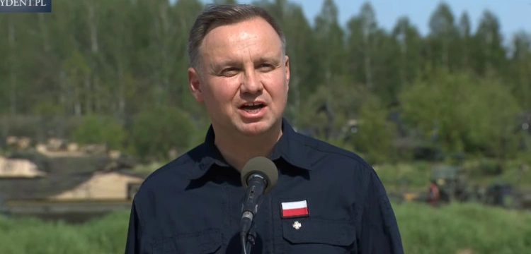 Prezydent stanowczo: Trzeba dokręcić śrubę Putinowi