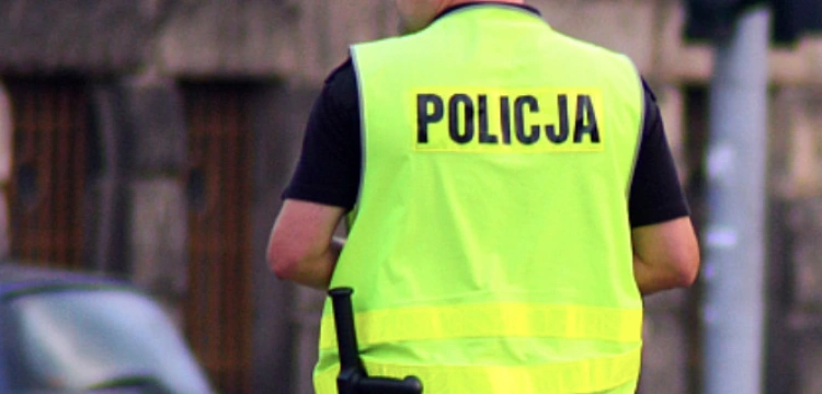 „Na szali jest bezpieczeństwo nas wszystkich”. Policjanci rozpoczynają akcję protestacyjną