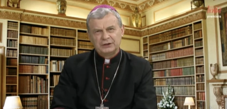 Bp Bronakowski prosi wierzących o dar abstynencji w sierpniu