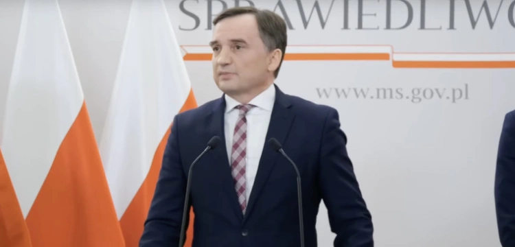 Solidarna Polska w obronie polskich lasów. Zebrano już pół miliona podpisów!