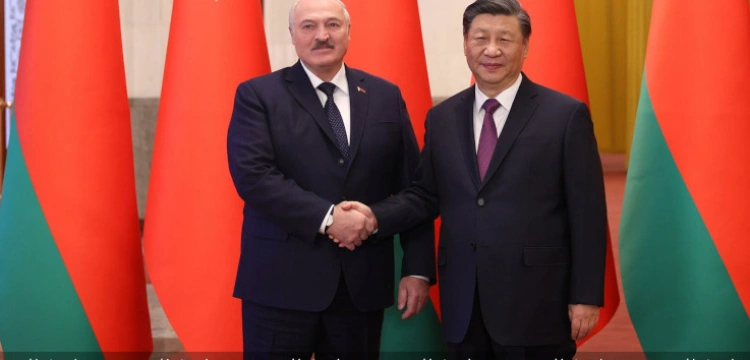 Wojna na Ukrainie. Xi Jiping i Łukaszenka wydali wspólne oświadczenie