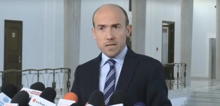 Kabaret opozycji. „Przez Kaczyńskiego Polki się boją”