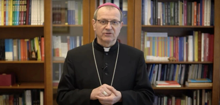 VI Niedziela Słowa Bożego. Abp Wojda: Słowo Boże pomaga nam ożywić nadzieję