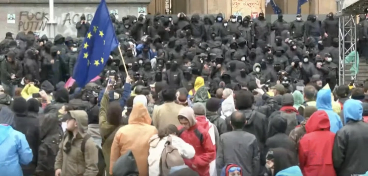 Gruzja zrobiła krok w stronę Rosji. Parlament przyjął kontrowersyjną ustawę