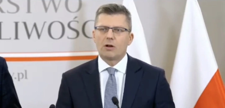 Prof. Warchoł: Zbigniew Ziobro nie może liczyć na uczciwy proces w Polsce