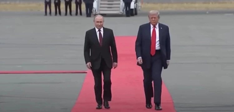 Trump nie chce wspólnej walki z dezinformacją? Media: USA wypowiadają umowy europejskim państwom