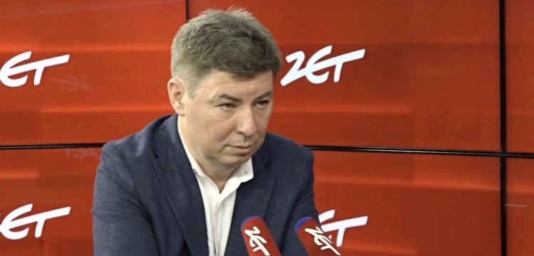 Rzecznik PO przyznał, że jego partia jest niepoważna?