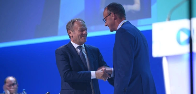 M. Formela dla Frondy o umowie SAFE: zamiast reparacji, Tusk zapewnia odsetki i prowizje dla Merza
