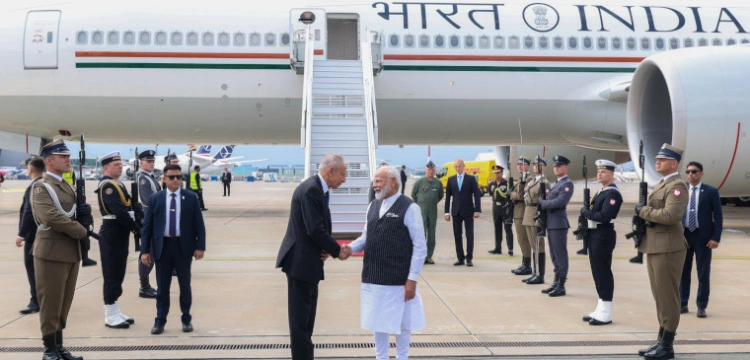 „Ta wizyta nada rozpędu naszym relacjom”. Premier Indii dotarł do Polski