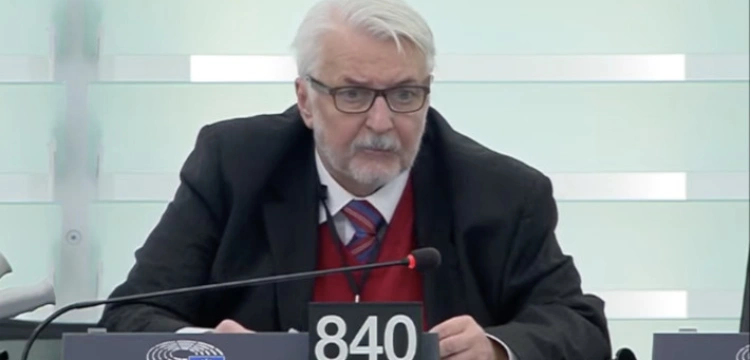 Dostęp Ukrainy do jednolitego rynku. Waszczykowski: To sprzeczne z interesami rolników!