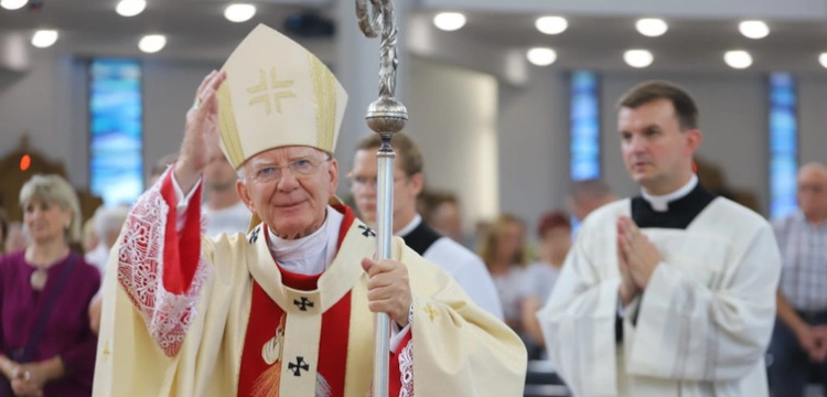 Abp Jędraszewski: Nasze powołanie to być odblaskiem Bożego Miłosierdzia