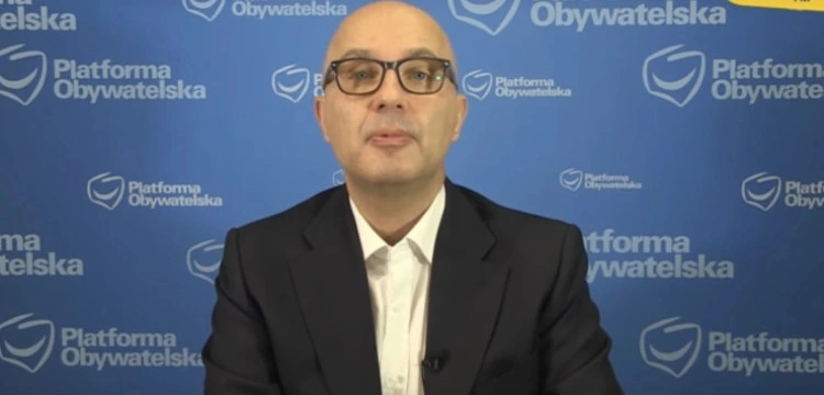 Tonący okręt KO. Tuska opuszczają najbliżsi towarzysze