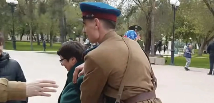 Tak się bawią Rosjanie. Putin to za mało, tęsknią za stalinizmem