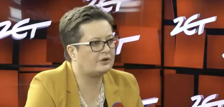 Jak za PRL-u. Resort Nowackiej wysyła kuratorów do szkół, w których będą dodatkowe lekcje religii