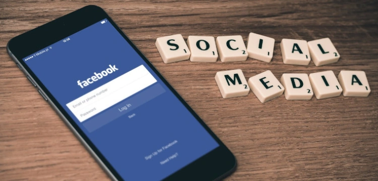 Wylogowało Cię z Facebooka? Spokojnie, to tylko kolejna awaria