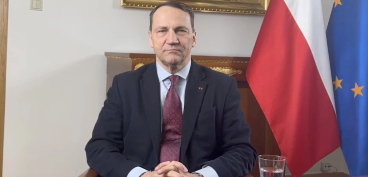 Sikorski chce zagłodzić telewizję Biełsat?