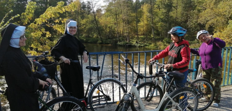 Albertynka:  Będąc z osobami niepełnosprawnymi, uczę się żyć tu i teraz, siłą, którą daje im Jezus