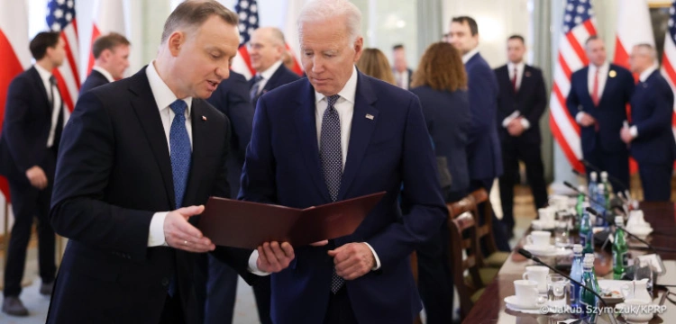 Prezydent Duda, w towarzystwie Bidena, ogłosił ważną inicjatywę! Chodzi o Unię Europejską