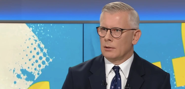Prof. Cenckiewicz o komunistycznym odznaczeniu Sznepfa: Ich zbrodnie, ich ordery