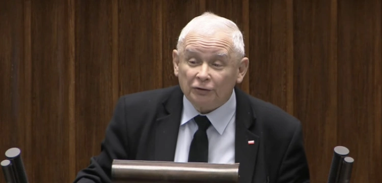 Zakaz alkoholu w Sejmie. Prezes PiS pozytywnie o decyzji Czarzastego