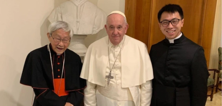 Próba ratowania medialnego wizerunku? „LSN” o spotkaniu Franciszka z kard. Zenem