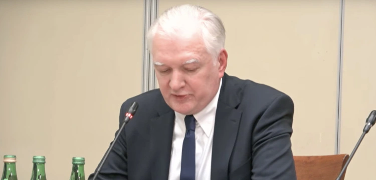 „Miała być bomba, jest kapiszon”. Gowina przed komisją „zawiodła pamięć”