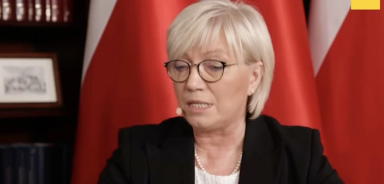 Prezes TK: Podważanie statusu sędziów godzi w Konstytucję