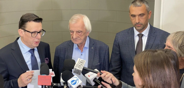 Ograniczenie immunitetów. Projekt PiS wpłynął do Sejmu!