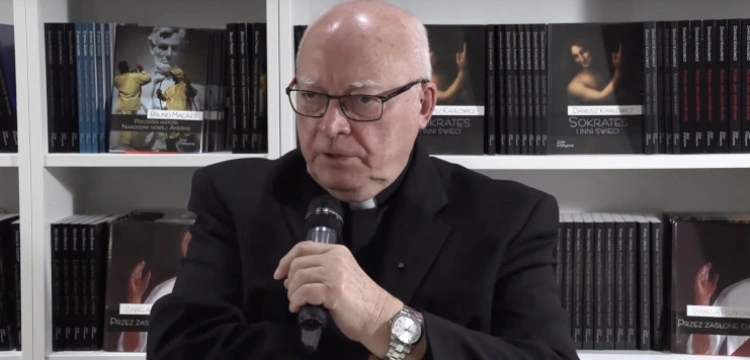 Kościół zmienił Dekalog? Ks. prof. Chrostowski o biblijnym zakazie czynienia obrazów