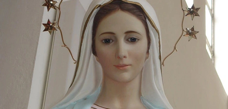 Watykan powołuje nową instytucję. Zajmie się badaniami objawień maryjnych