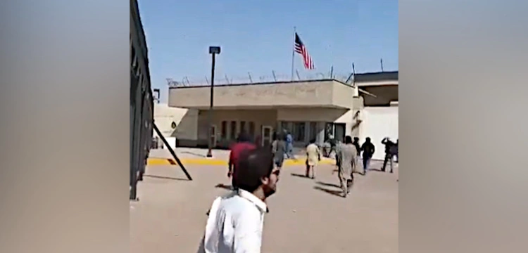 Zamieszki w Pakistanie. Proirańscy demonstranci próbowali szturmować konsulat USA