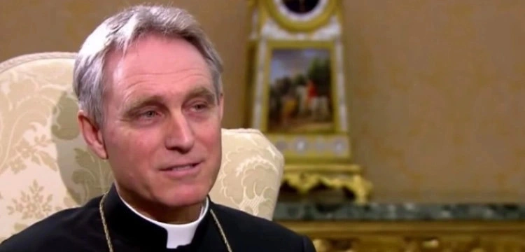 Abp Gänswein: „Traditionis custodes” Franciszka było ciosem dla Benedykta XVI