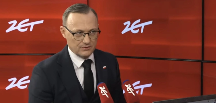 Leśkiewicz: Konstytucja musi przystawać do rzeczywistości