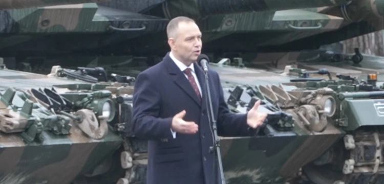 Powrót obowiązkowej służby wojskowej? Prezydent: Nie brakuje nam ochotników