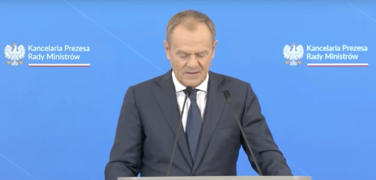 „Taniej to już było”. Tusk: Rekomenduję powrót 5 proc. VAT na żywność