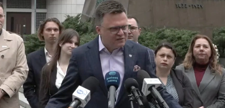 Totalny odlot! Hołownia chce, by Nawrocki… wycofał się z wyborów