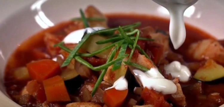 Pierwszy piątek Wielkiego Postu. Co na obiad? Oto przepis na doskonały gulasz rybny!