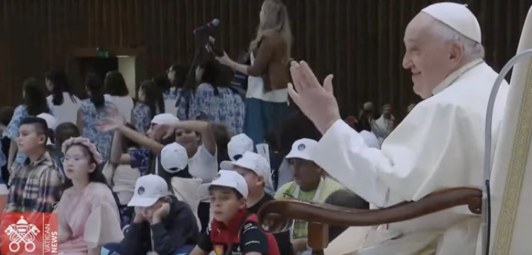 Papież: nie wolno wychowywać dzieci wbrew wartościom ich rodziców