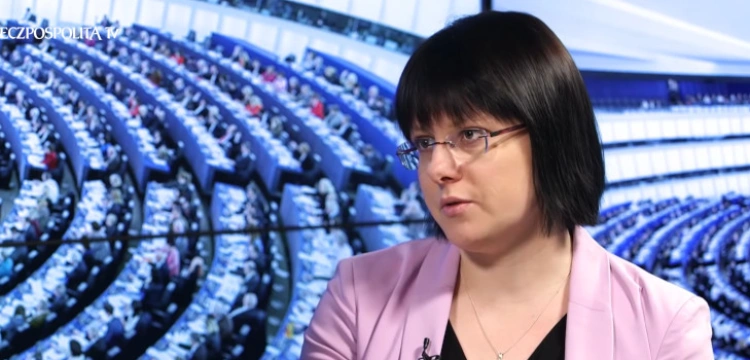 Orzeczenie TK uratowało w ub. roku setki nienarodzonych dzieci