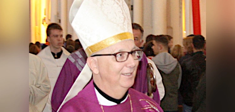 Bp Marian Eleganti: Czas zacząć usuwać z urzędów biskupów-heretyków